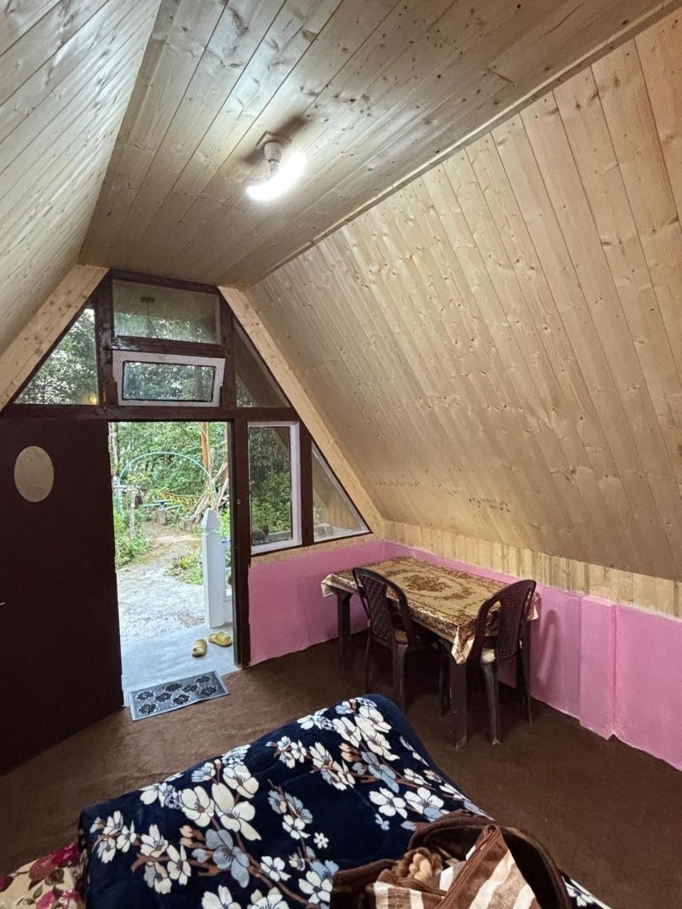 דרג'ילינג Hosanna Homestay מראה חיצוני תמונה